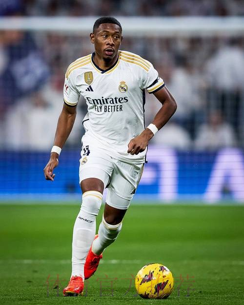 记者：阿拉巴转会皇马的交易已经完成